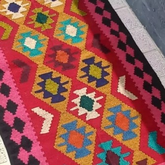 گلیم های دستبافت اردبیل