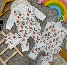 پوشاک نوزادی