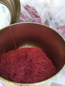 زعفران اتویی صادراتی درجه 1